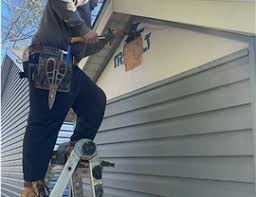 Best Insulated Siding Installation  in Tompkinsville, KY